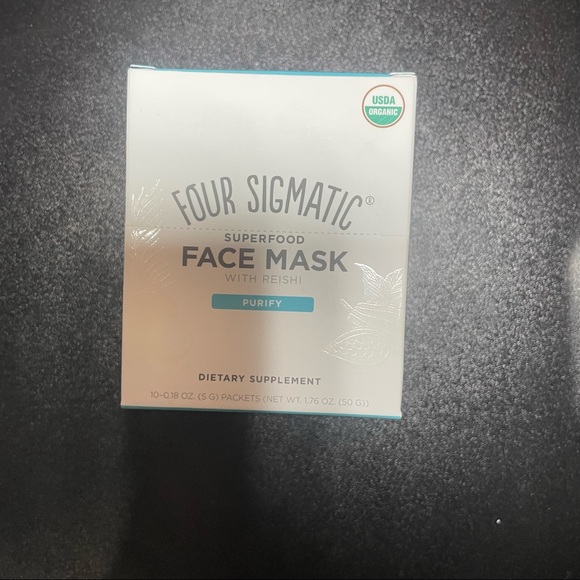 🎁3/$22 Brand new Four Sigmatic Face Mask - Picture 1 of 3